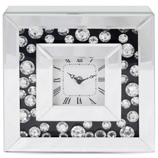 Analogue Metal Quartz Controlled Tabletop Clock in Black/White