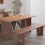 Table de salle à manger en bois massif clair-109305557