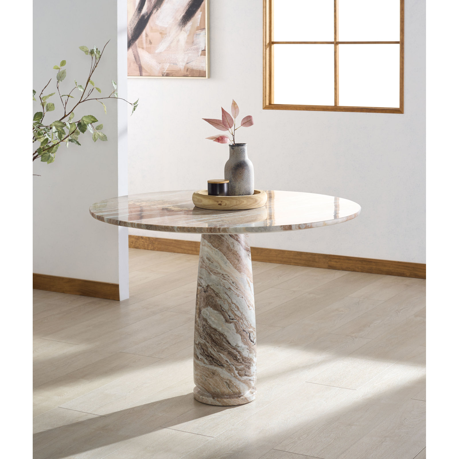 Daktari 42" Round Marble Dining Table