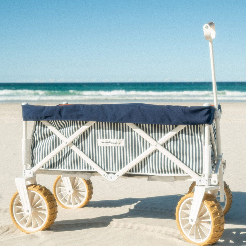 Le chariot de plage, Marine