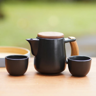 Orren Ellis Meekal 14oz. Solid Colour Teapot