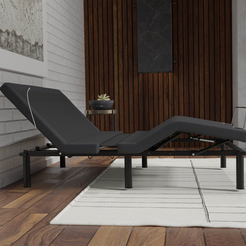 Queen Adjustable Bed Featuring Zero Gravity Preset & Base Voice Commanded With Led Lights Style