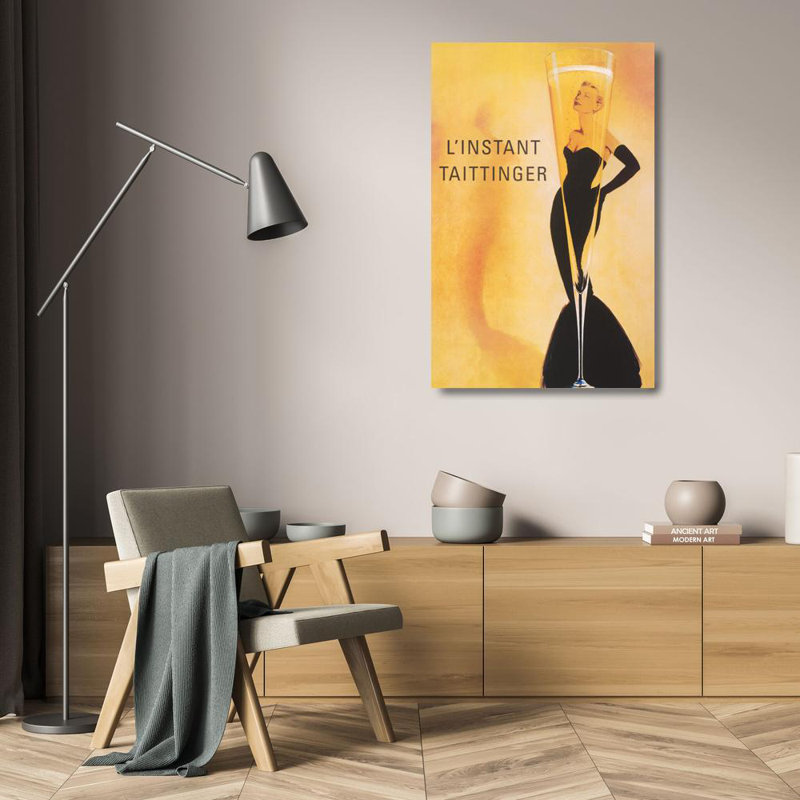 Champagne Taittinger, H 24 po x l 15 po
