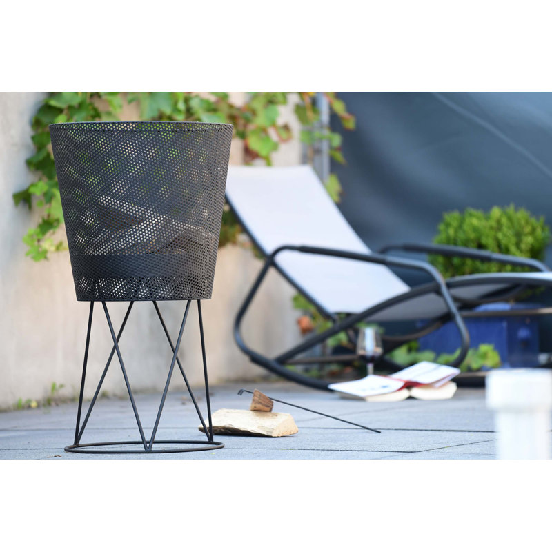 Amarillo Novelty Steel Wood Burning Smokeless Fire Pit