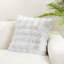 Housse de coussin en fausse fourrure Cozy Bubble-109070061-114883677-109070058