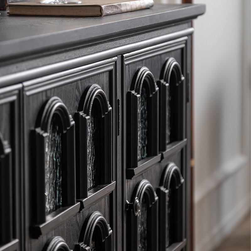 Buffet en bois massif noir