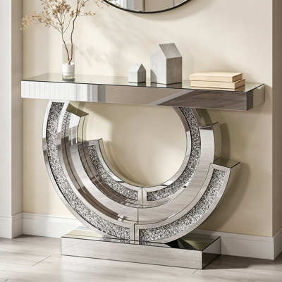 Mirrored Centre Isaiaha with sturdy base