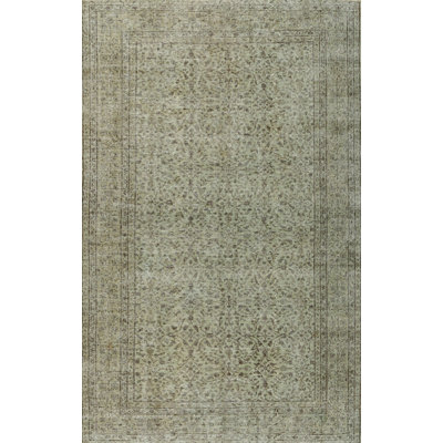Tapis vert de style oriental