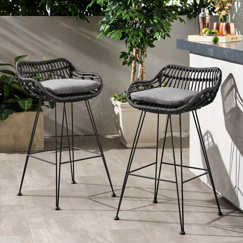 Stylish Bar Stools With Grey Cushion, 2 Outdoor Seats And 38.56 In. High Frame