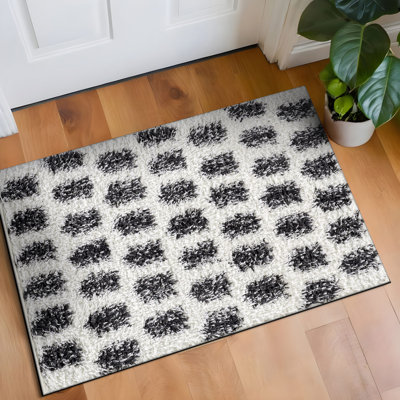 Scandinavian Arrow Shag Rug – Anthracite Dark Gray – Medium Pile, Soft Feel, Easy Maintenance
