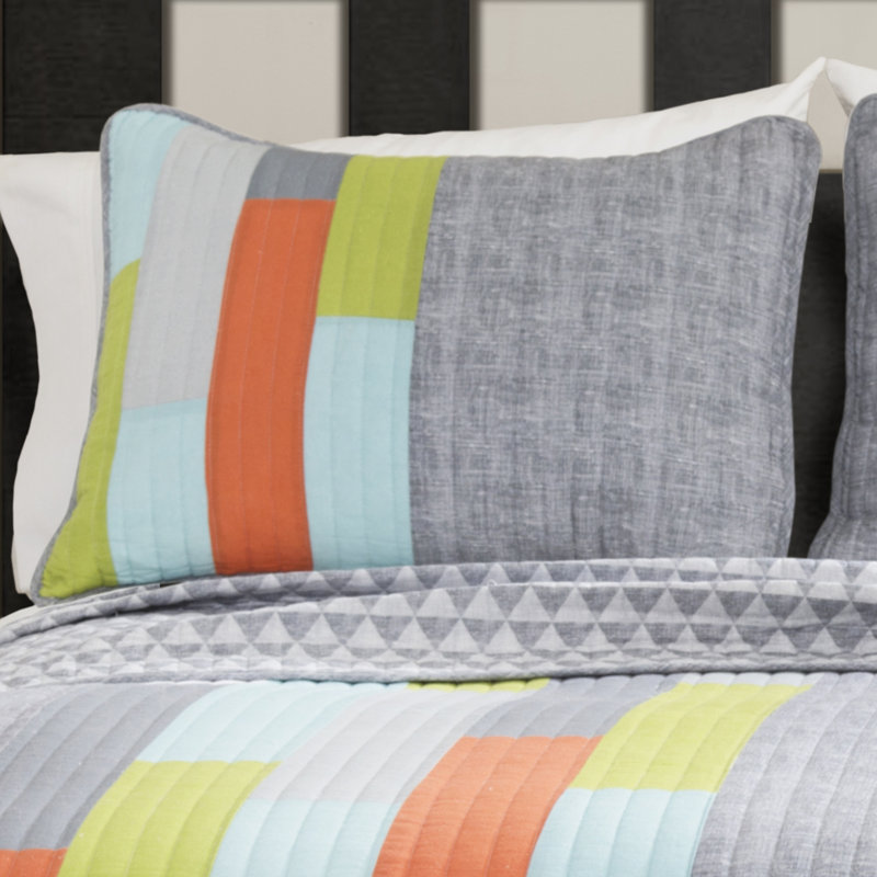 Shelly Twin Gray Cotton Reversible Quilt Set