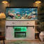 Support d'aquarium avec lumière DEL et prises de courant, portes cannelées coulissantes, 2 grandes armoires et tablettes de rangement