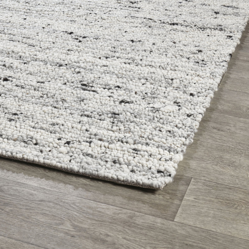 Ivory and Gray Handwoven Wool Cotton 8' x 10' Rug