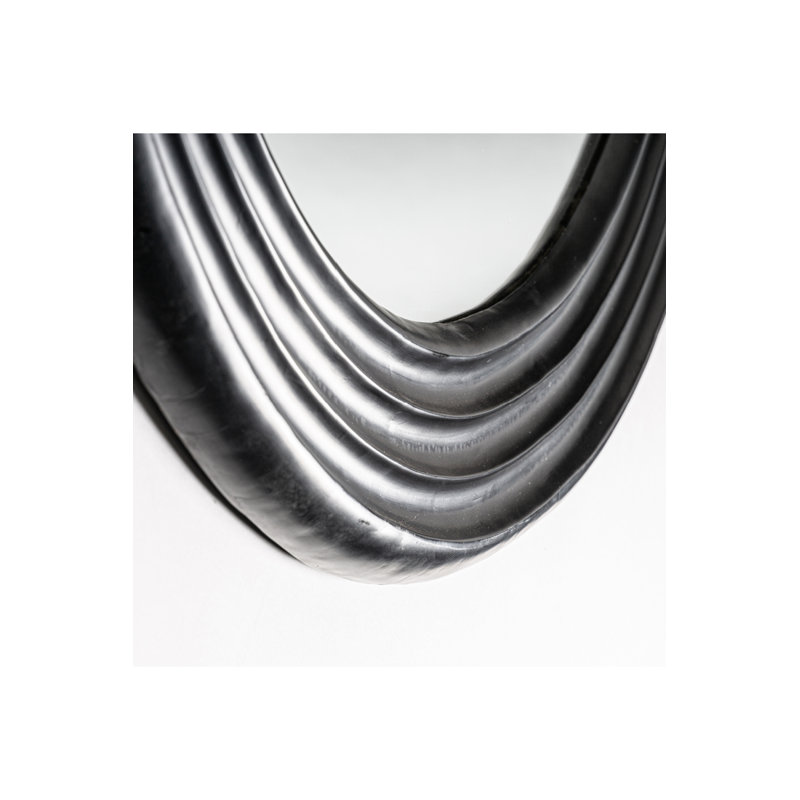 Miroir noir de forme organique
