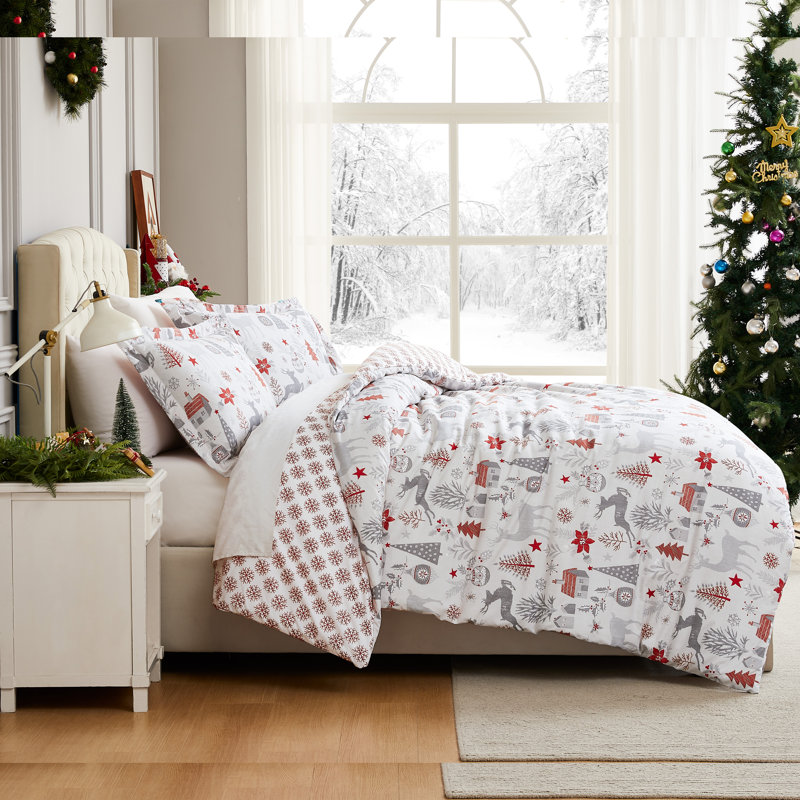 Holly Jolly Oversized Reversible Holiday Bedding Down Alternative Comforter Set with shams, Queen