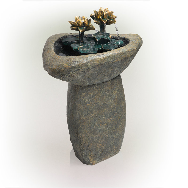Fontaine en béton avec éclairage lotus Scala