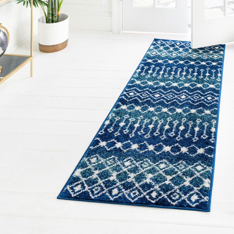 Somerville Geometric Indoor Rug, Runner 2' x 5'3", Blue/Navy
