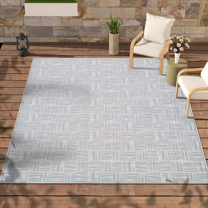 Tapis turc à motif écossais intérieur / extérieur à poils courts turc gris / crème pour patio, terrasse, porche ou entrée
