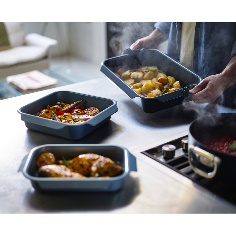 Blue Carbon Steel Non-Stick Stackable Roasting Pan Set