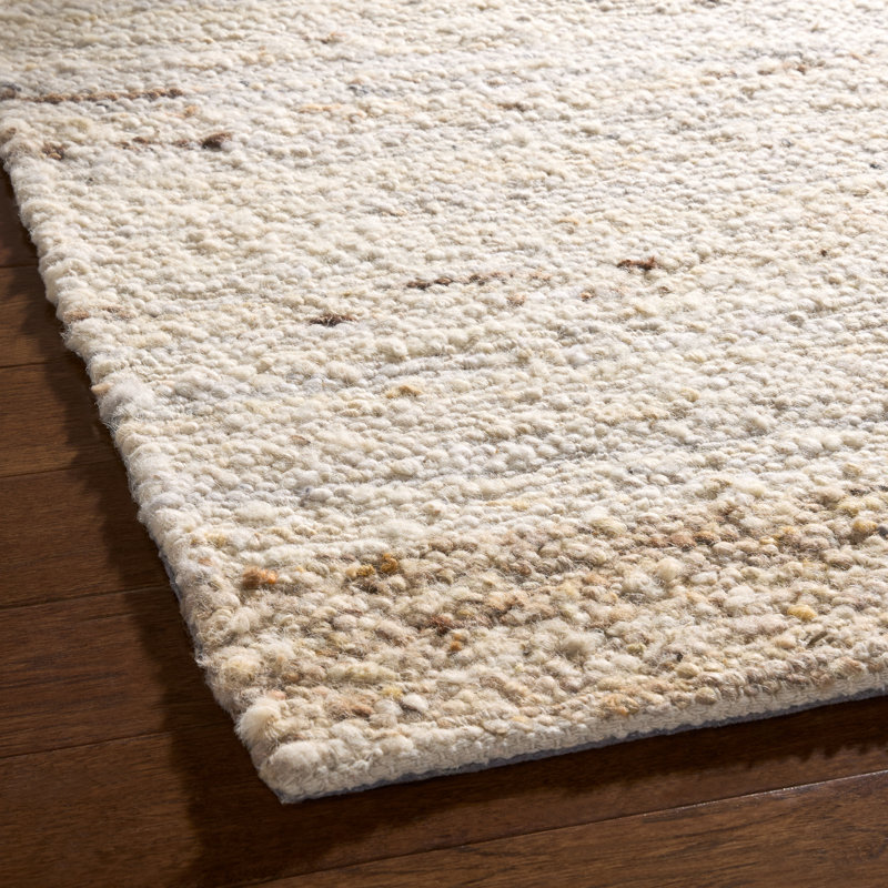 Ivory and Beige Handmade Wool 8' x 10' Area Rug
