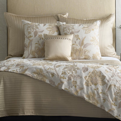 The Met x Ann Gish Bramshill Duvet