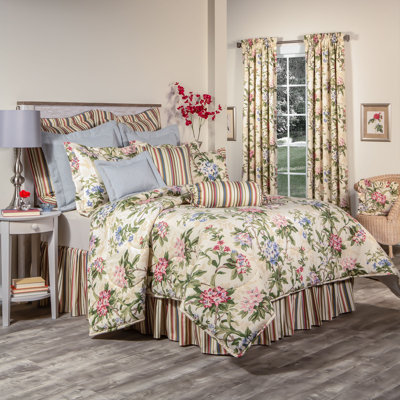Cream/Pink/Green 4 Piece Comforter Set