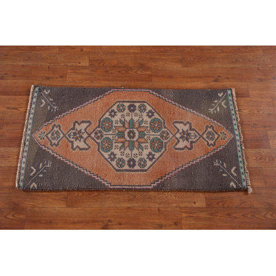 Geometric Wool Anatolian Oriental Foyer Rug 2x3