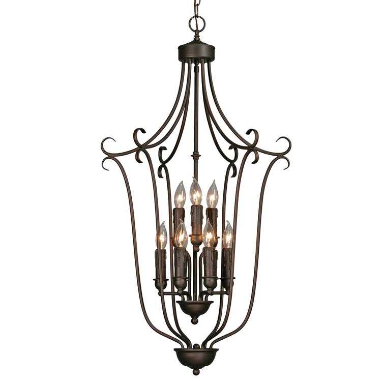 Winchester - 5 Light Classic Armed Chandelier - Brass - Laura