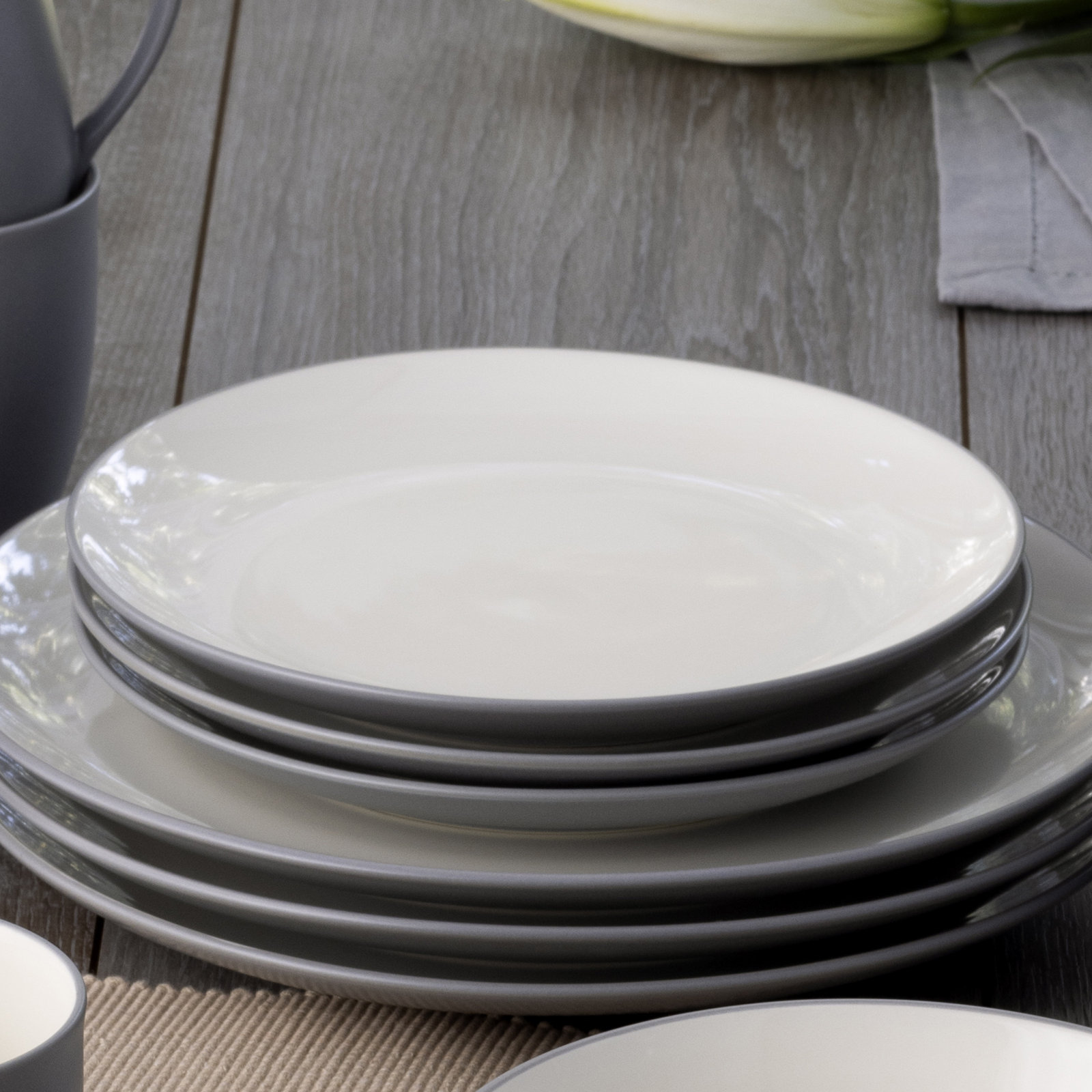 Noritake Colorwave 24-Piece Dinnerware Set, Service for 4, Slate