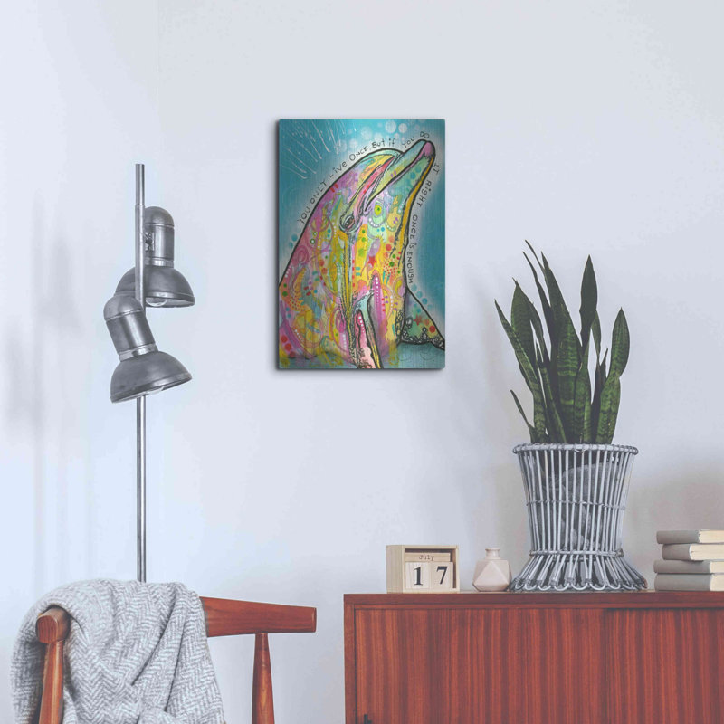 «Dolphin» par Dean Russo sur métal, H 24 po x l 16 po