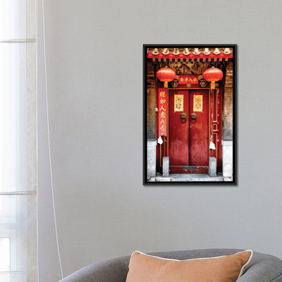 «Traditional Red Door» par Philippe Hugonnard - reproduction de photo sur toile tendue