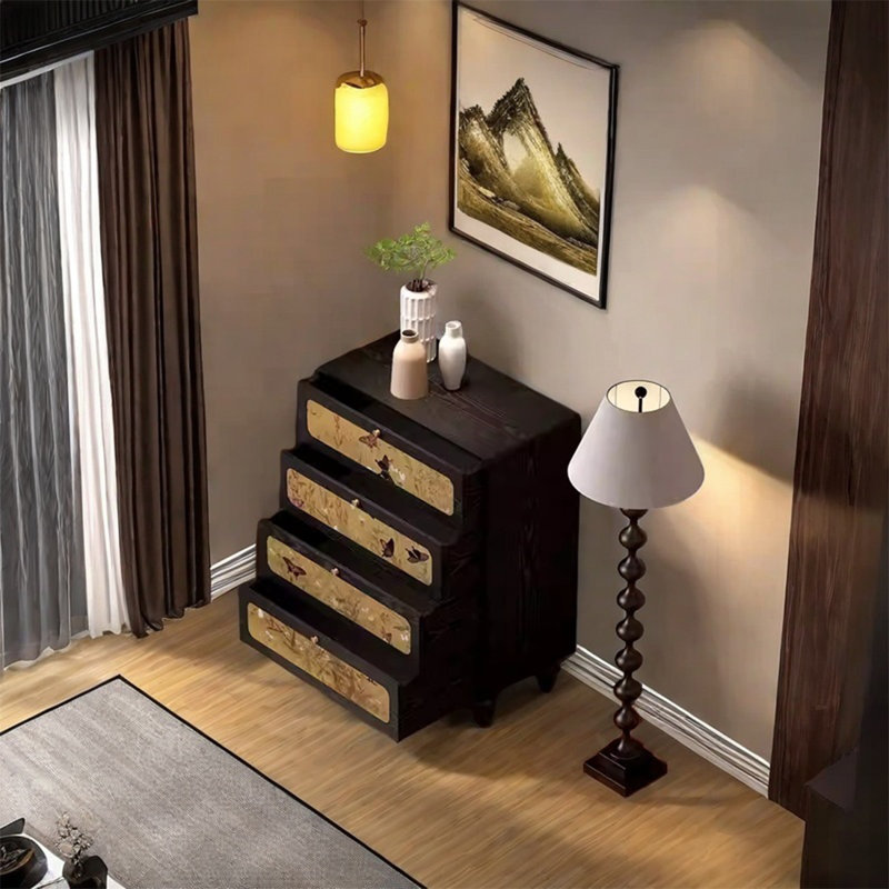 Armoire en frêne avec tiroirs spacieux