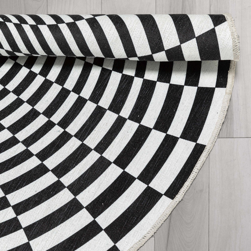 Checkered Indoor Rug, Round 3'3"