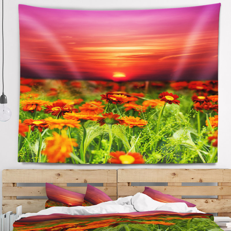 Tapisserie coucher de soleil avec ciel rouge, H 32 po x l 39 po