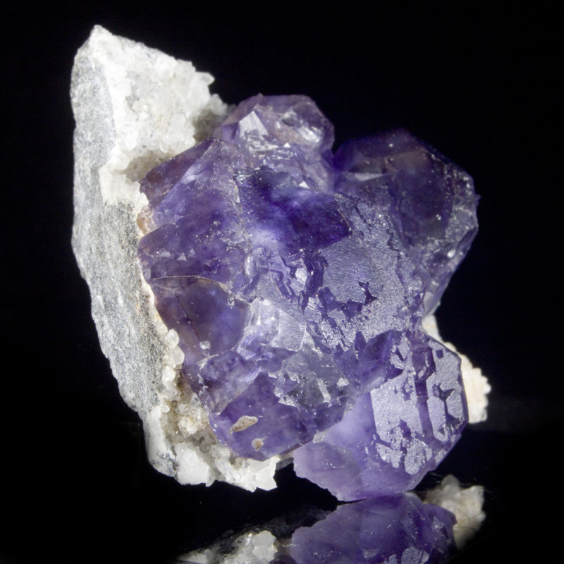 «Fluorite avec quartz» tanzanite. Mine de xia yang.