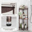 Serviteur de douche en coin-451154860
