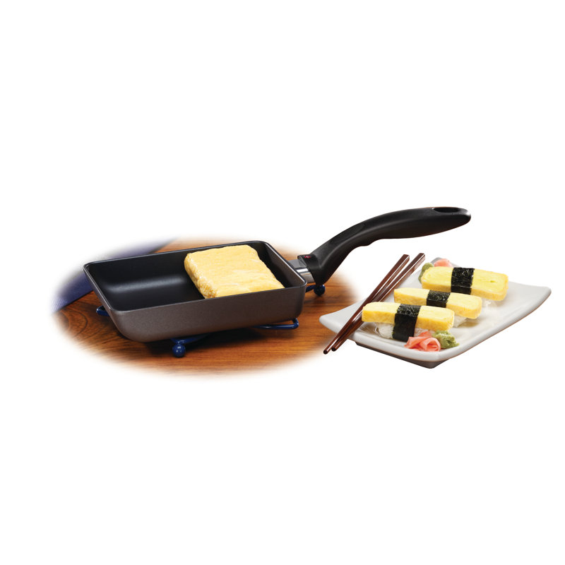 Swiss Diamond 5.1" Non-Stick Omelet Pan - Thumbnail 3