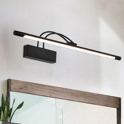 Hyler LED Vanity Light
