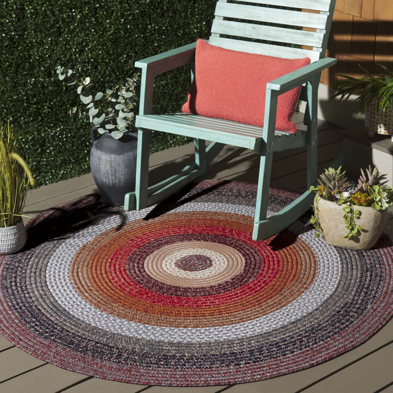 Keneson Woven Performance Machine Washable Performance Geometric Rug, Round 5'