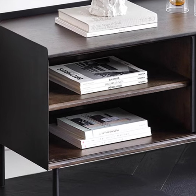 Meuble télé de style minimaliste noir
