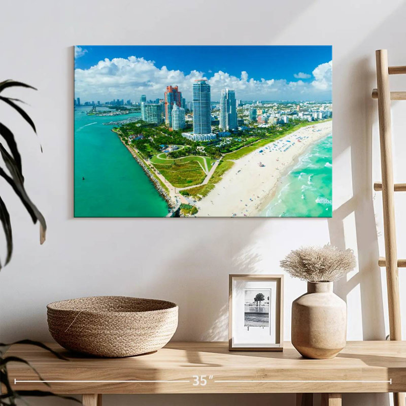 Nicci Urban Miami Coast, H 16 po x l 24 po