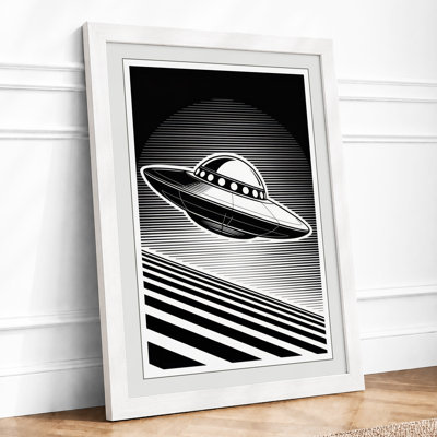Saucer Retro - Framed Print