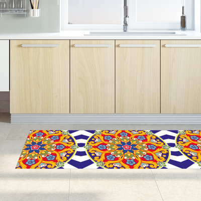 Giamarie Abstract Area Rug