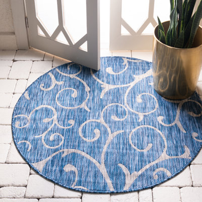 Hornersville Floral Indoor / Outdoor Rug