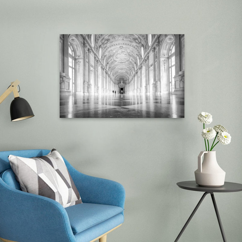 Art contemporain, architecture contemporaine, art urbain, H 24 po x l 16 po