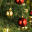 Ensemble d'arbre de Noël artificiel avec ficelle éclairée, boules d'ornement, étoile de sommet d'arbre, jupe d'arbre