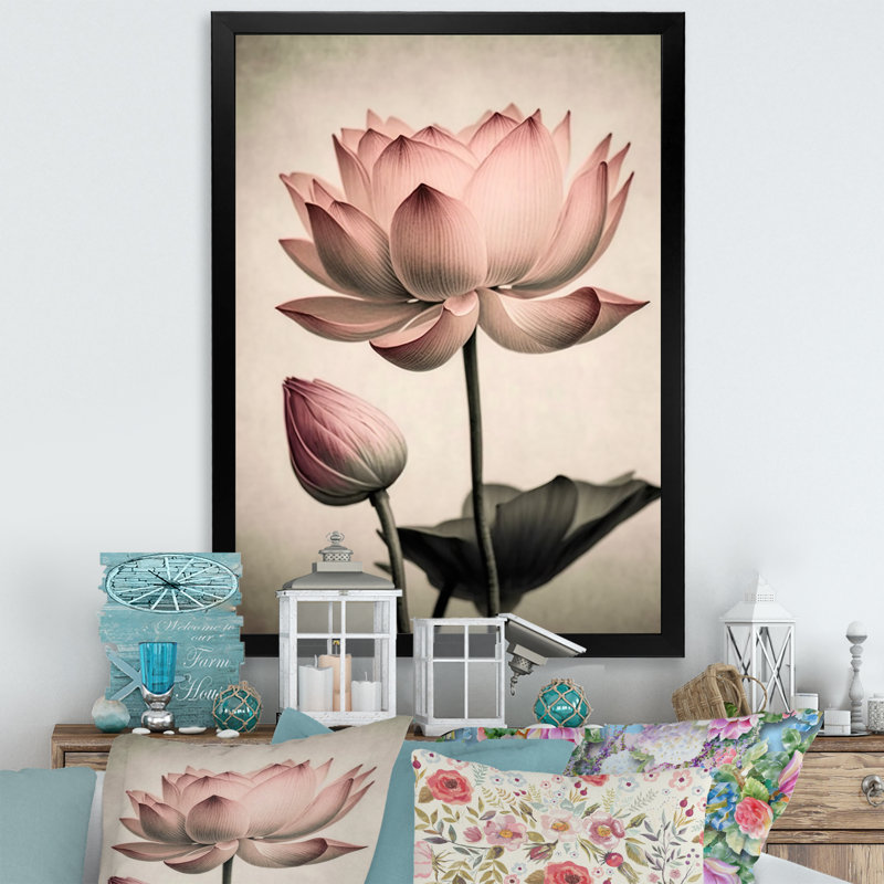 «Blossoming Pink Vintage Lotus IV», impressions sur toile de lotus, H 20 po x l 12 po x P 1 po