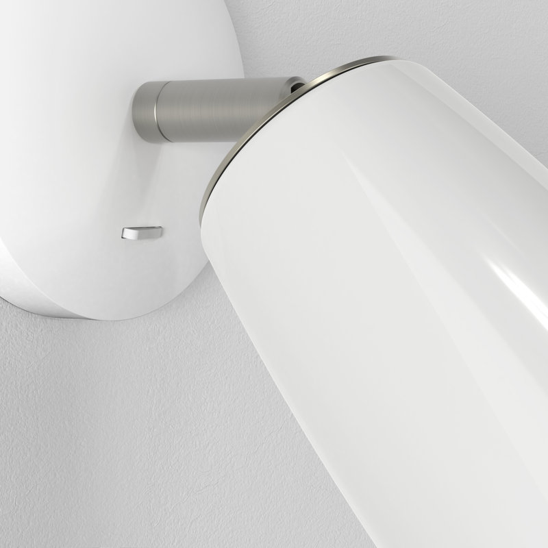 Carlton 1 - Light Spotlight, Hardwired