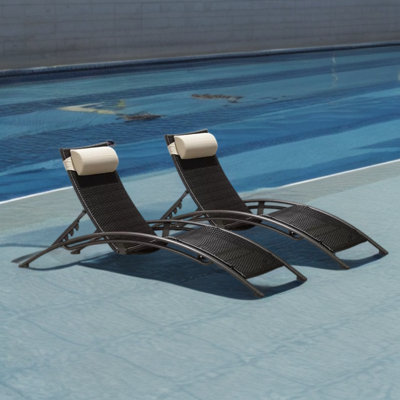 Outdoor Chaise Lounge