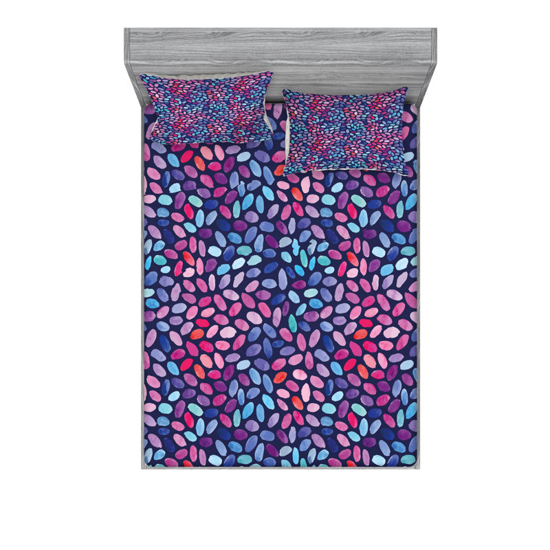 Microfiber Geometric Sheet Set, Queen Sheet Set with Fitted Sheet